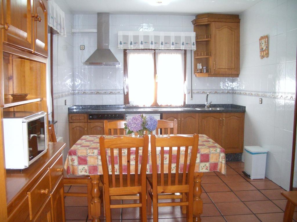 Apartments Aurora La Robellada de Onis Habitación foto
